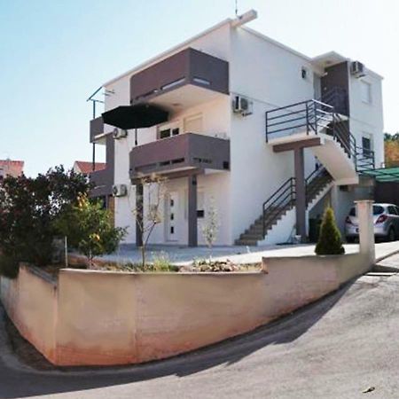 Apartments 4 Me Trogir Buitenkant foto