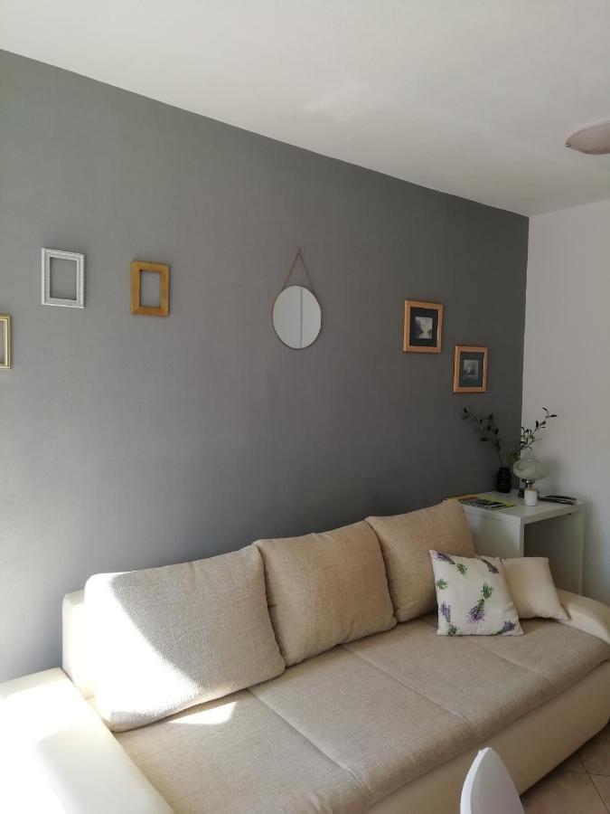 Apartments 4 Me Trogir Buitenkant foto