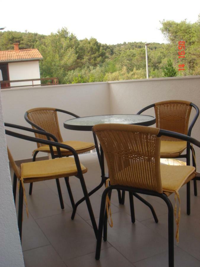 Apartments 4 Me Trogir Buitenkant foto